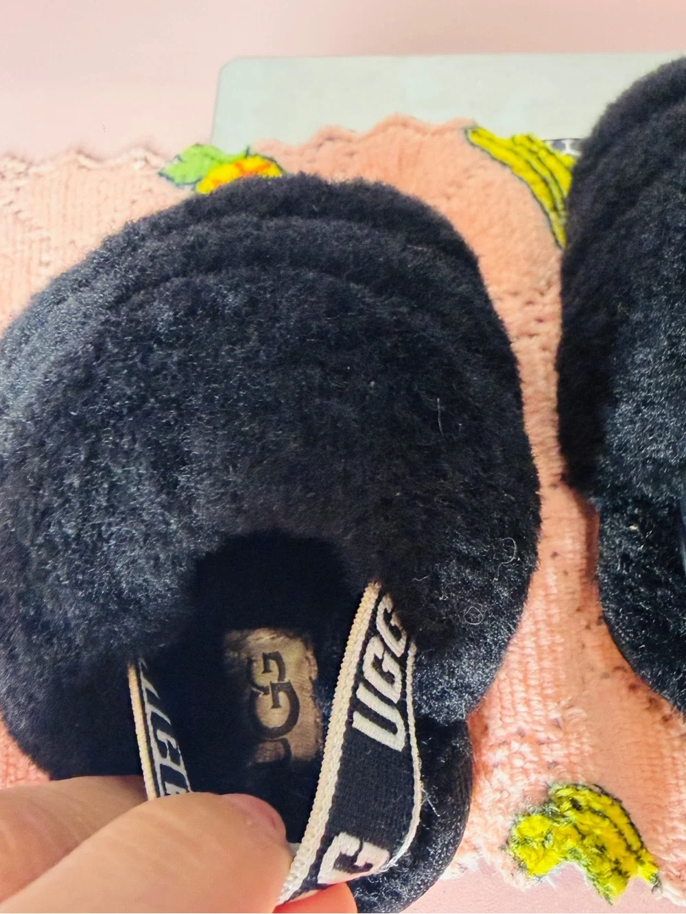 UGG Baby Black Fuzzy Slippers Size 2/3